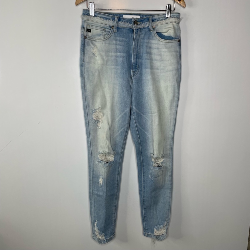 KanCan High Rise Distressed Jeans Size‎ 9/28